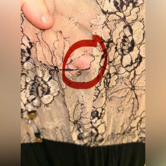 🧚♀️Soma- Lace Robe or Kimono- Size: Large🧚♀️ - Picture 7 of 8